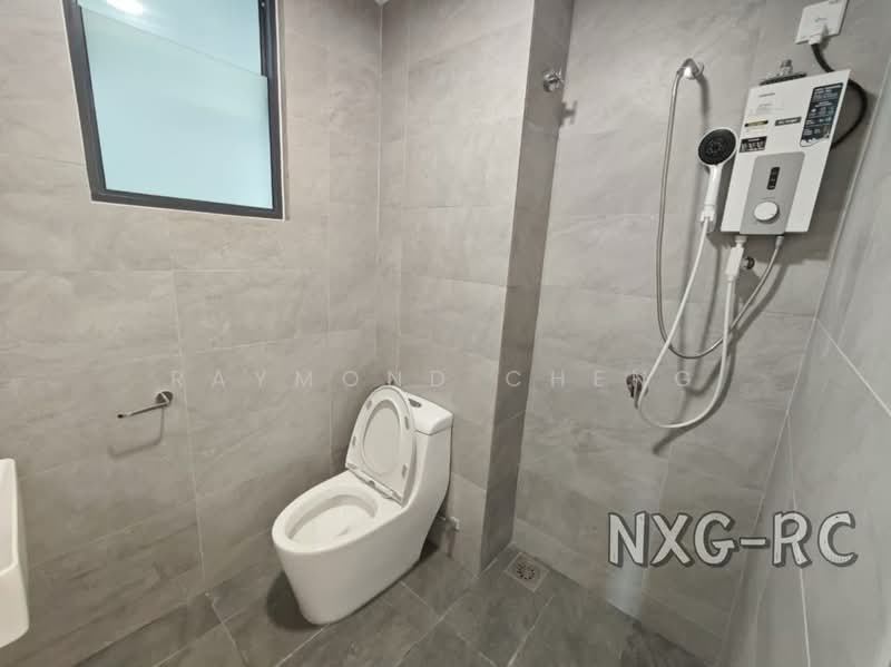 Service Residence for Sale at Sunsuria Forum - Raymond Cheng - Bathroom - PropertyGuru.com.my