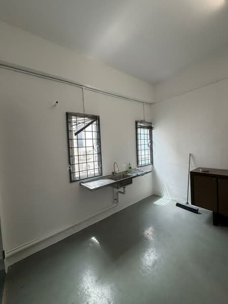 Kedai untuk Disewa di Bandar Perai Jaya (Perai) - Amy Tan - Interior - PropertyGuru.com.my