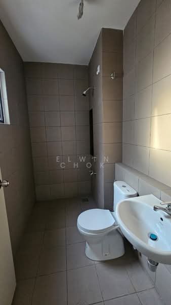 Rumah Teres 2 Tingkat untuk Dijual di Bandar Bukit Raja (Klang) - Elwin Chok - Bathroom - PropertyGuru.com.my