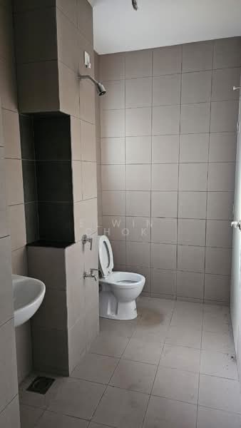 Rumah Teres 2 Tingkat untuk Dijual di Bandar Bukit Raja (Klang) - Elwin Chok - Bathroom - PropertyGuru.com.my