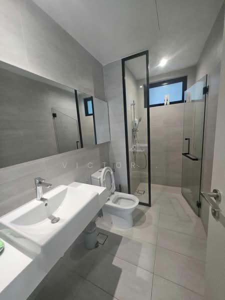 Service Residence for Sale at Residensi Solaris Parq - Victor . - Bathroom - PropertyGuru.com.my