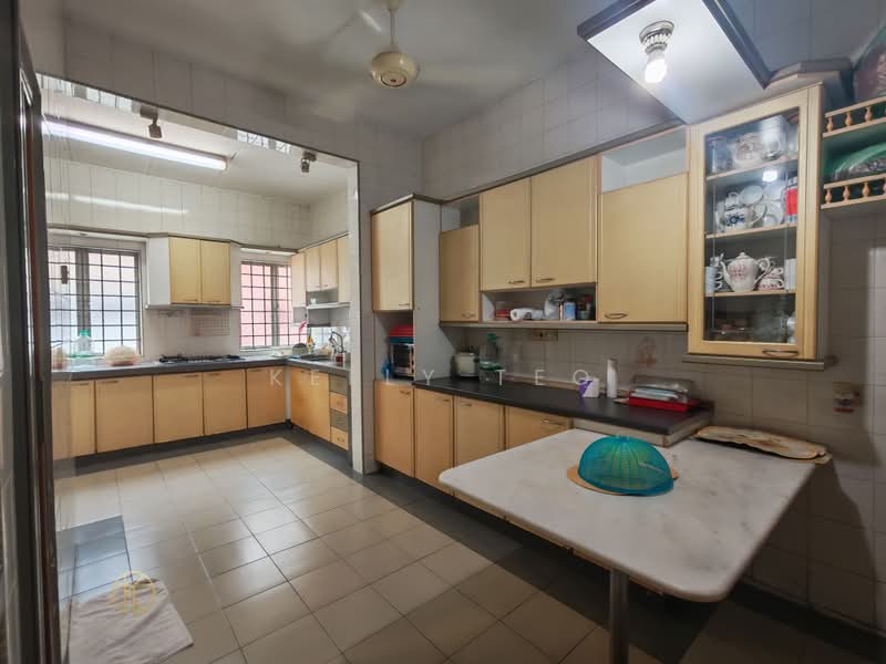 Rumah Teres 2 Tingkat untuk Dijual di Taman Chi Liung (Klang) - Kelly Teo - Kitchen - PropertyGuru.com.my