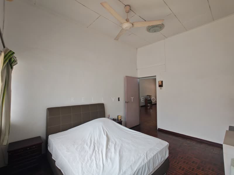 Rumah Teres 2 Tingkat untuk Dijual di Taman Chi Liung (Klang) - Kelly Teo - Bedroom - PropertyGuru.com.my