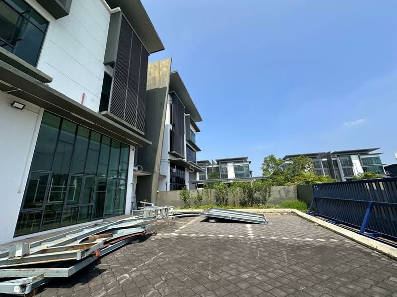 Factory for Rent in Batu Arang (Selangor) - Louis Wee - Exterior - PropertyGuru.com.my