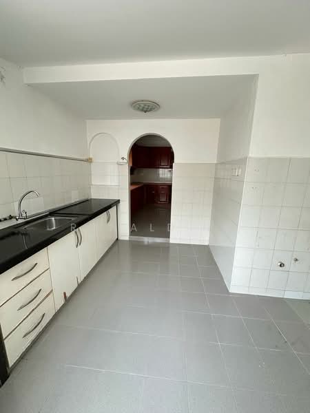 Terraced House for Sale in Sungai Ara (Penang) - Ronald Ng - Kitchen - PropertyGuru.com.my