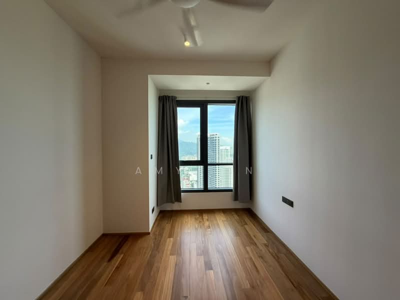 Servis Apartment untuk Disewa di Marriott Residence @ Gurney - Amy Tan - View - PropertyGuru.com.my