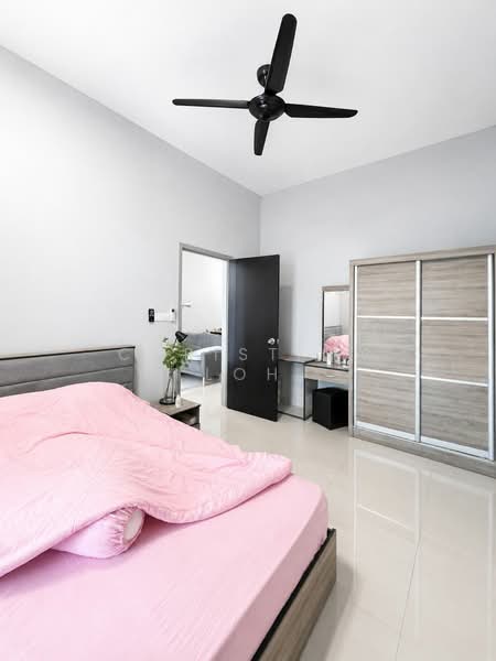 1-storey Terraced House for Rent in Hijauan Valdor (Sungai Jawi) - Christina Loh - PropertyGuru.com.my