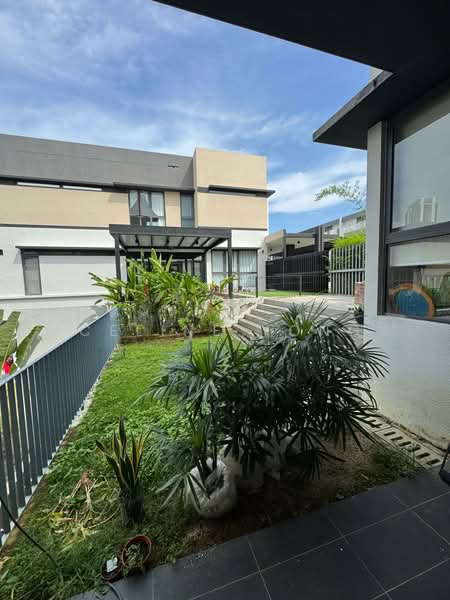 Semi-Detached House for Rent in Iskandar Puteri (Nusajaya) (Johor) - Celine Yong - Exterior - PropertyGuru.com.my