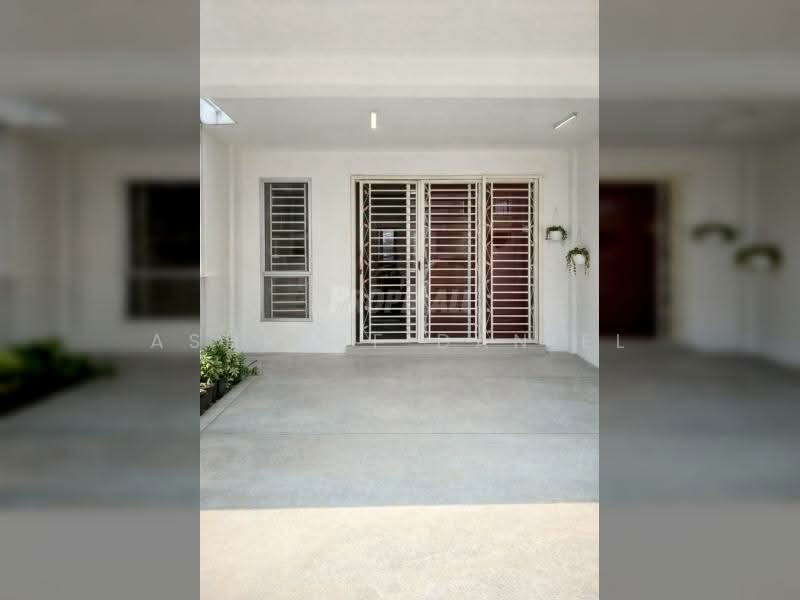 Rumah Teres untuk Dijual di Bandar Country Homes (Rawang) - Ashraff Daniel - Exterior - PropertyGuru.com.my