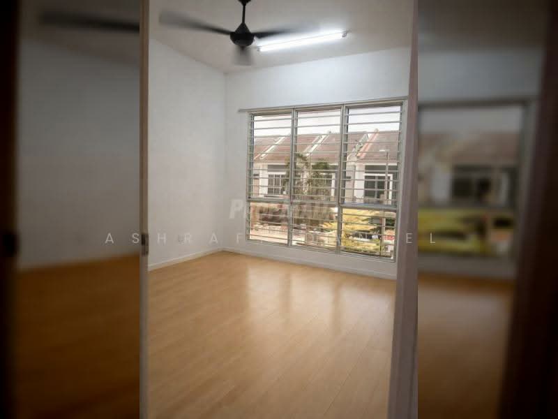 Rumah Teres untuk Dijual di Bandar Country Homes (Rawang) - Ashraff Daniel - Interior - PropertyGuru.com.my