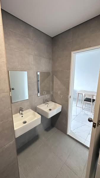 Service Residence for Rent at Cubic Botanical - Yoke Khiem Yap - Bathroom - PropertyGuru.com.my