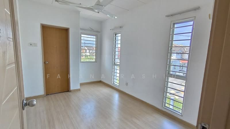 Terraced House for Sale in Sungai Buloh (Selangor) - Fahana Rashid - Interior - PropertyGuru.com.my