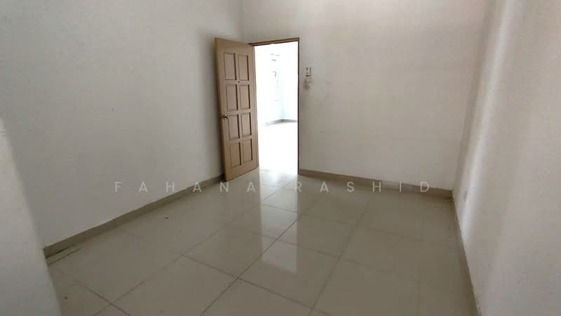 Terraced House for Sale in Sungai Buloh (Selangor) - Fahana Rashid - Interior - PropertyGuru.com.my