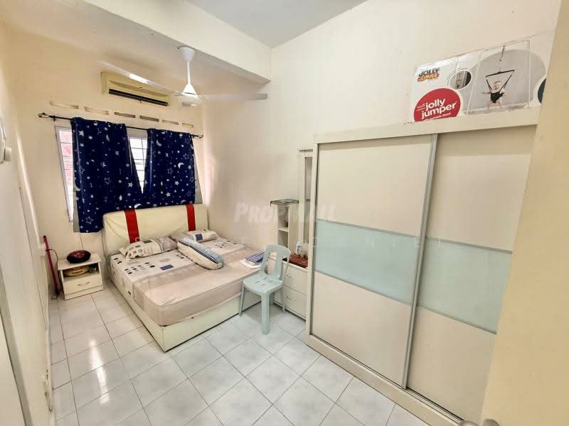 2-storey Terraced House for Sale in Bukit Jelutong (Shah Alam) - Ashraff Daniel - PropertyGuru.com.my