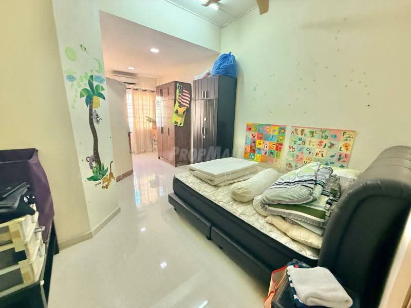 2-storey Terraced House for Sale in Bukit Jelutong (Shah Alam) - Ashraff Daniel - PropertyGuru.com.my