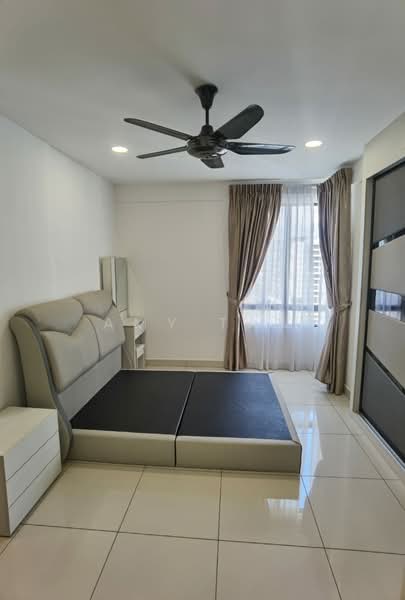 Kondominium untuk Dijual di Waterside Residence - Amy Tan - Bedroom - PropertyGuru.com.my