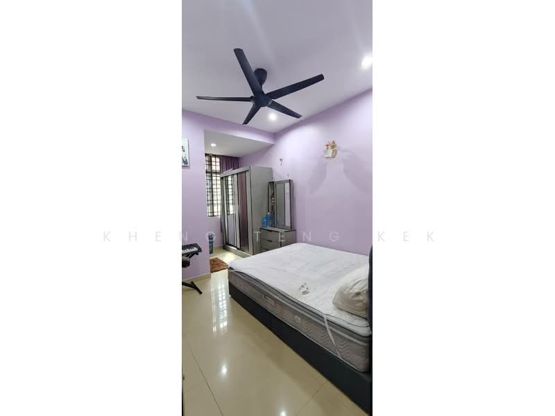 Rumah Teres 2.5 Tingkat untuk Dijual di Taman Tun Hussein (Seberang Jaya) - Kheng Teng Kek - Bedroom - PropertyGuru.com.my