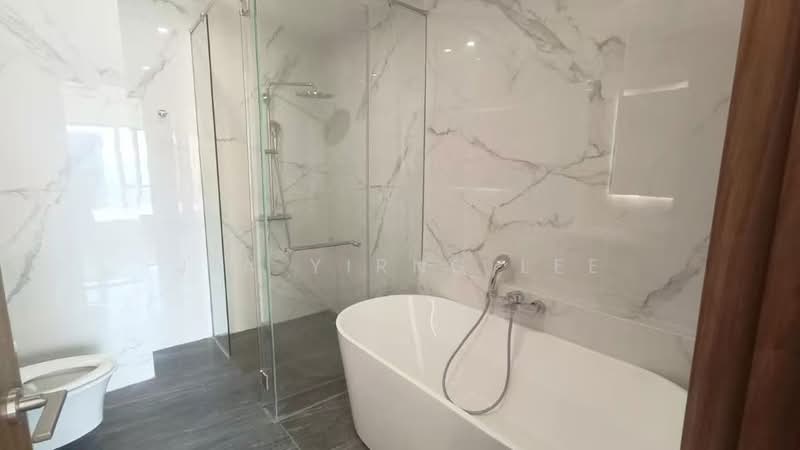 Servis Apartment untuk Dijual di Core Residence @ TRX - Jia Yirng Lee - Bathroom - PropertyGuru.com.my