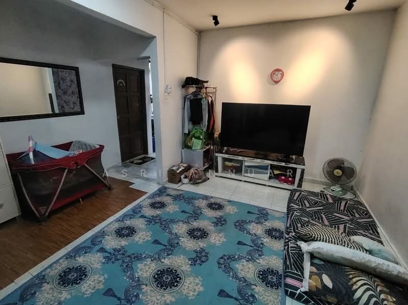 Semi-Detached House for Sale in Bangi (Selangor) - Asri Annuar - Living Room - PropertyGuru.com.my