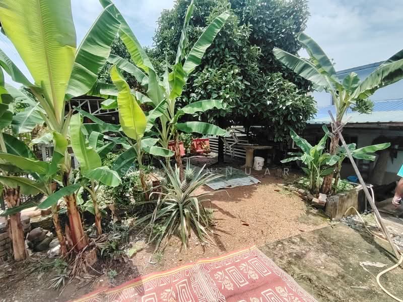 Semi-Detached House for Sale in Bangi (Selangor) - Asri Annuar - Garden - PropertyGuru.com.my