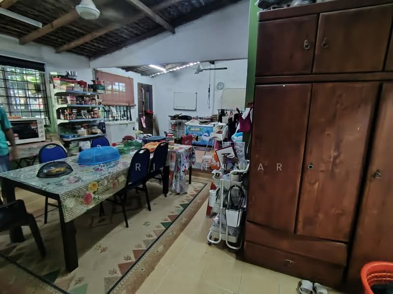 Semi-Detached House for Sale in Bangi (Selangor) - Asri Annuar - Dining Room - PropertyGuru.com.my