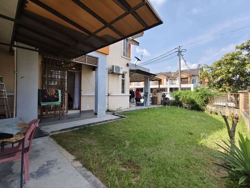 2-storey Terraced House for Sale in Sungai Buloh (Selangor) - Fahana Rashid - Exterior - PropertyGuru.com.my