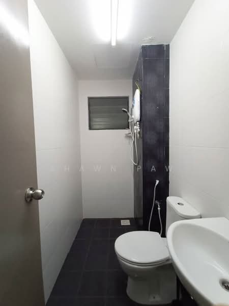 Condominium for Rent at Ameera Residence - Shawn Paw - Bathroom - PropertyGuru.com.my