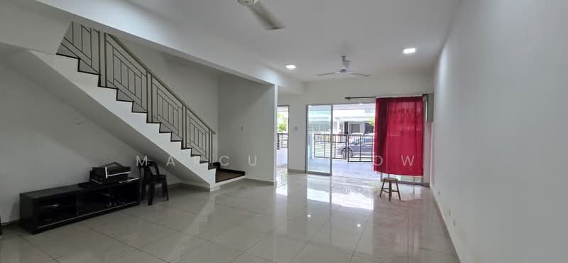 Rumah Teres 2 Tingkat untuk Disewa di Bandar Ainsdale (Seremban) - Marcus Yeow - Living Room - PropertyGuru.com.my