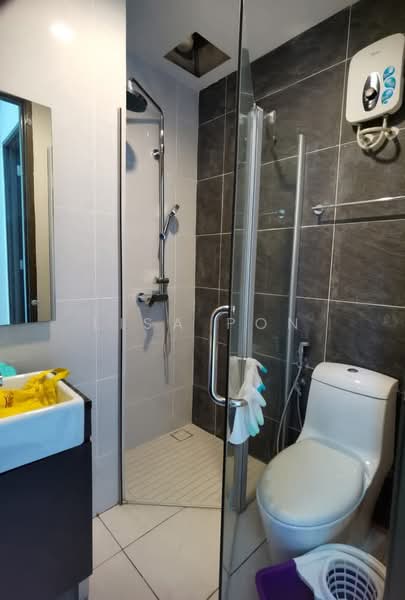 Condominium for Rent at Bay Point @ Country Garden Danga Bay - Lisa Pon - PropertyGuru.com.my