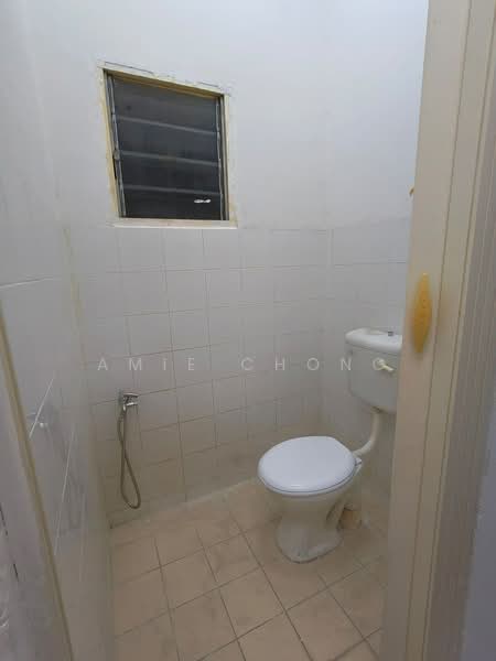 1-storey Terraced House for Sale in Seri Margosa (Ipoh) - Amie Chong - Bathroom - PropertyGuru.com.my