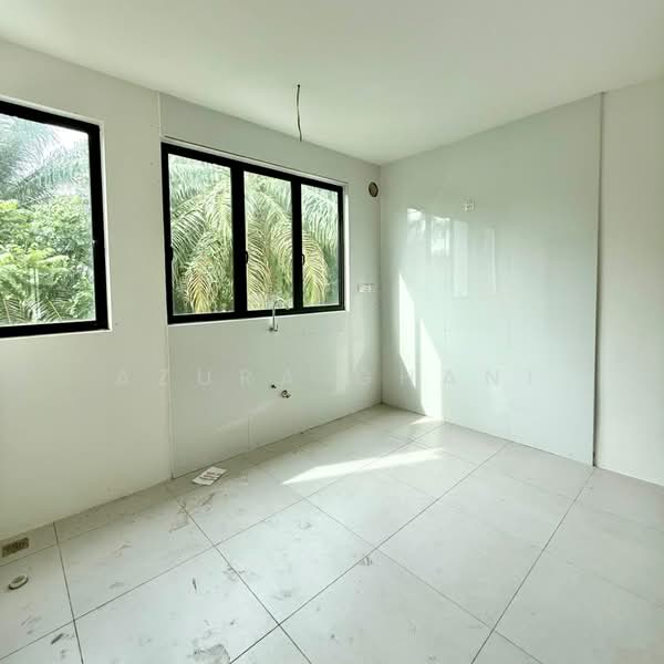 Townhouse for Sale in Tasek Gelugor (Penang) - Azura Ghani - Interior - PropertyGuru.com.my