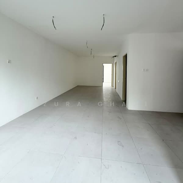 Townhouse for Sale in Tasek Gelugor (Penang) - Azura Ghani - Interior - PropertyGuru.com.my