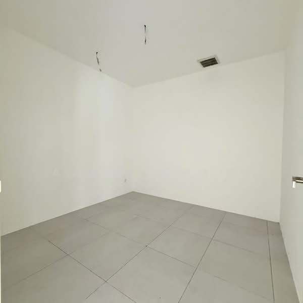 Townhouse for Sale in Tasek Gelugor (Penang) - Azura Ghani - Interior - PropertyGuru.com.my