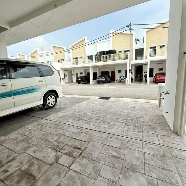 Townhouse for Sale in Tasek Gelugor (Penang) - Azura Ghani - Exterior - PropertyGuru.com.my