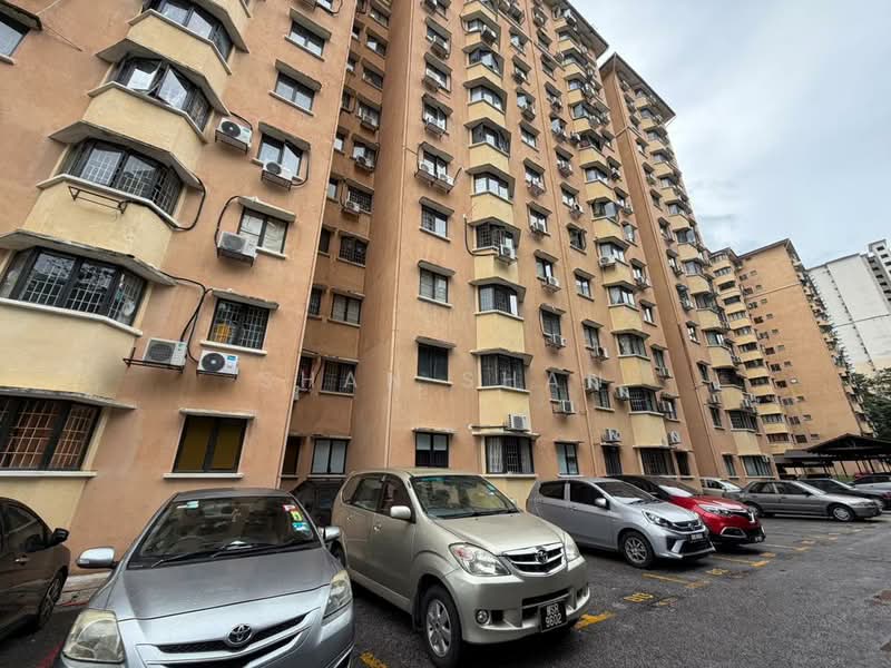 Pangsapuri untuk Dijual di Desa Aman Puri Apartment - Shan Shan - Exterior - PropertyGuru.com.my