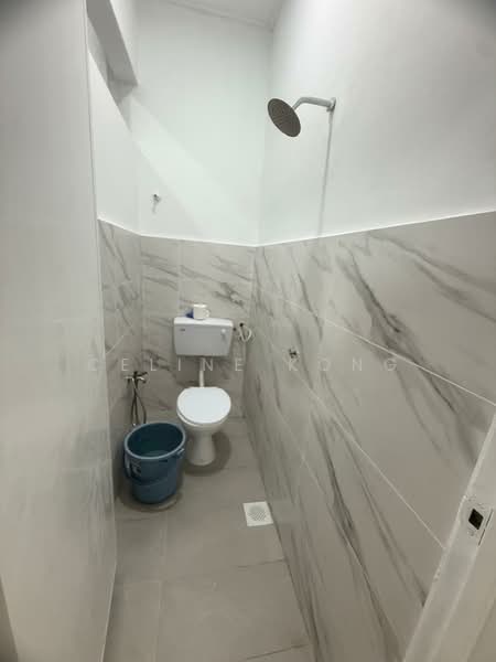 Apartment for Sale at Kuchai Entrepreneurs Park Apartment - Celine Kong - Bathroom - PropertyGuru.com.my