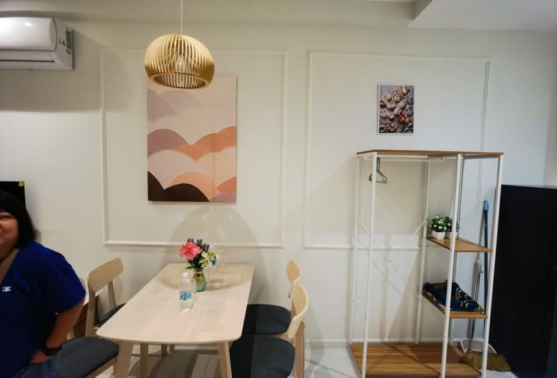 Servis Apartment untuk Dijual di Majestic Residence - Sky Chan - Dining Room - PropertyGuru.com.my