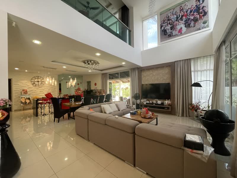 Rumah Berkembar untuk Dijual di Kinrara Residence (Puchong) - Francis Soh - Living Room - PropertyGuru.com.my