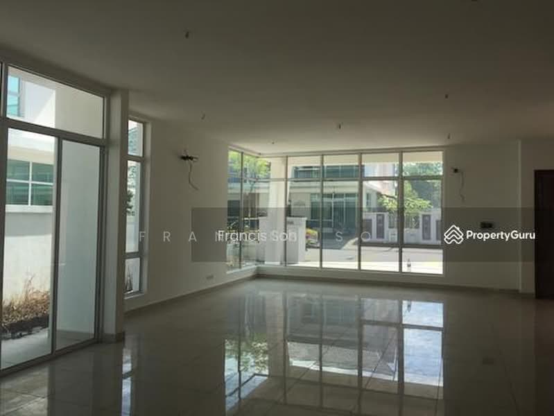 Rumah Berkembar untuk Dijual di Kinrara Residence (Puchong) - Francis Soh - Living Room - PropertyGuru.com.my