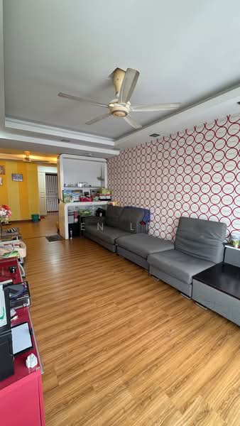 Kondominium untuk Dijual di Savanna Condominium - Yen Lim - Living Room - PropertyGuru.com.my