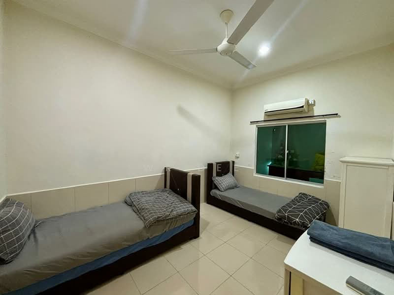 Rumah Teres 2 Tingkat untuk Dijual di Taman Damai (Batu Pahat) - WK Dee - Bedroom - PropertyGuru.com.my