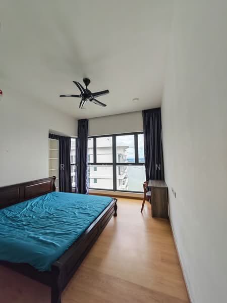 Service Residence for Sale at Paragon Residences @ Straits View - Ryan Tan - Bedroom - PropertyGuru.com.my