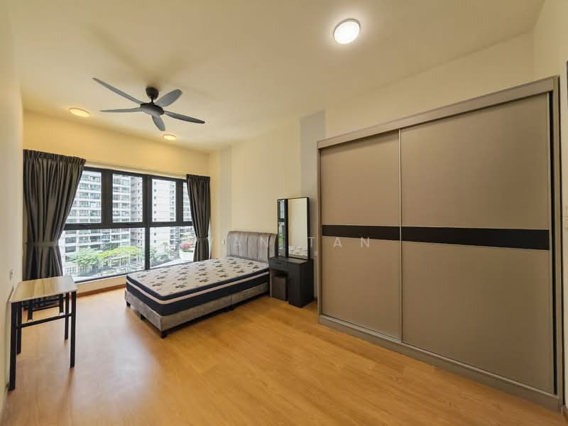 Service Residence for Sale at Paragon Residences @ Straits View - Ryan Tan - Bedroom - PropertyGuru.com.my