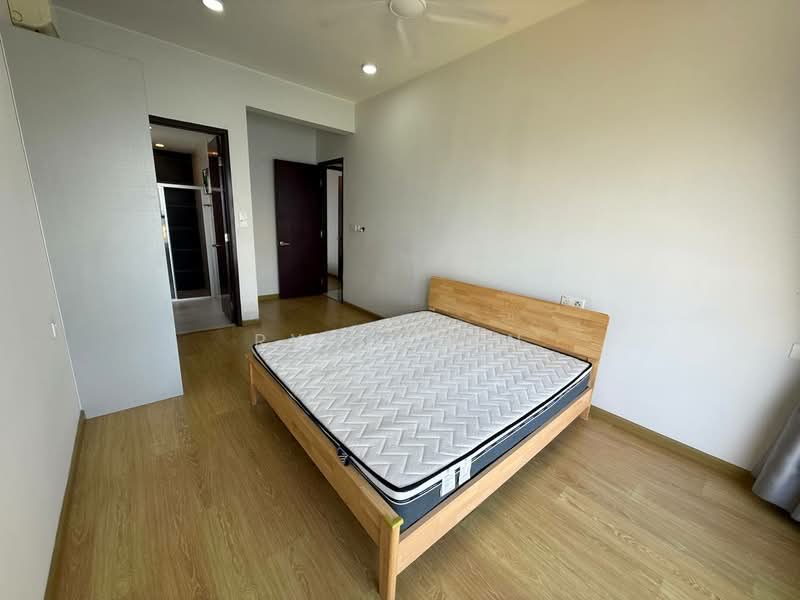 Service Residence for Sale at Paragon Residences @ Straits View - Ryan Tan - Bedroom - PropertyGuru.com.my