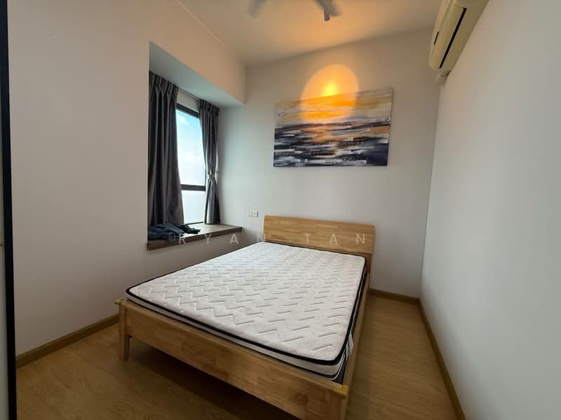 Service Residence for Sale at Paragon Residences @ Straits View - Ryan Tan - Bedroom - PropertyGuru.com.my