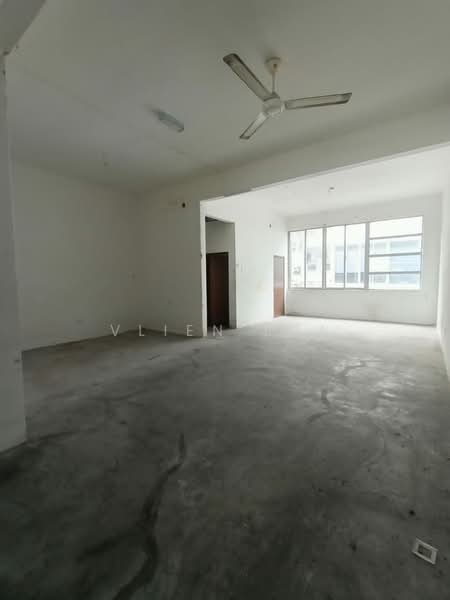 Kedai untuk Disewa di Taman Cahaya Kota Puteri (Masai) - Vlien Lua - PropertyGuru.com.my