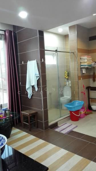 Semi-Detached House for Sale in Gelugor (Penang) - Chong Chooi Wei - Bathroom - PropertyGuru.com.my
