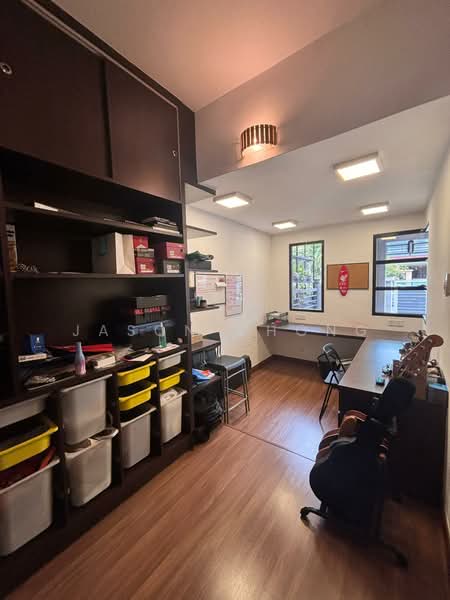 Rumah Teres 2 Tingkat untuk Dijual di Putra Heights (Subang Jaya) - Jason Chong - Study - PropertyGuru.com.my