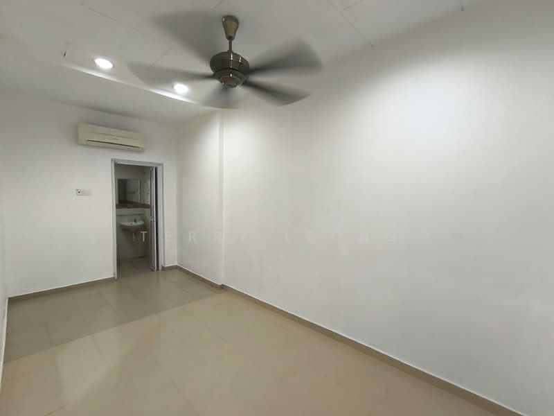 Rumah Teres untuk Disewa di Seksyen 8 (Petaling Jaya) - Terry Leong - Interior - PropertyGuru.com.my