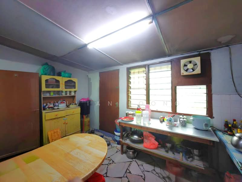 2-storey Terraced House for Sale in Taman Pakatan (Ipoh) - Vivian Foong - Kitchen - PropertyGuru.com.my